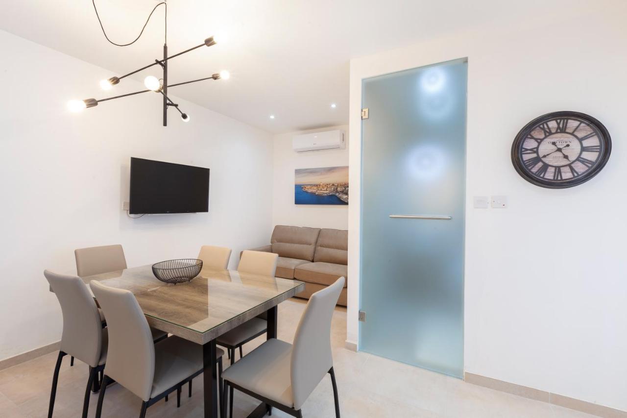 Fl56 - New 3Storey House - Private Entrance & Roof Floriana Eksteriør billede