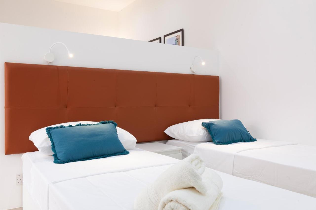Fl56 - New 3Storey House - Private Entrance & Roof Floriana Eksteriør billede