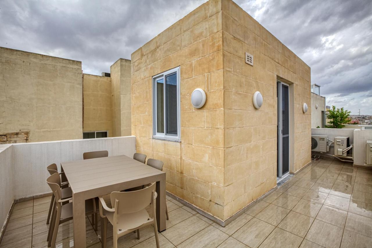 Fl56 - New 3Storey House - Private Entrance & Roof Floriana Eksteriør billede