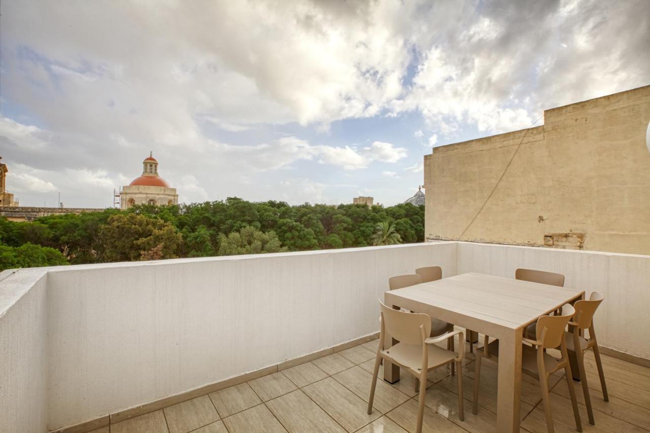 Fl56 - New 3Storey House - Private Entrance & Roof Floriana Eksteriør billede